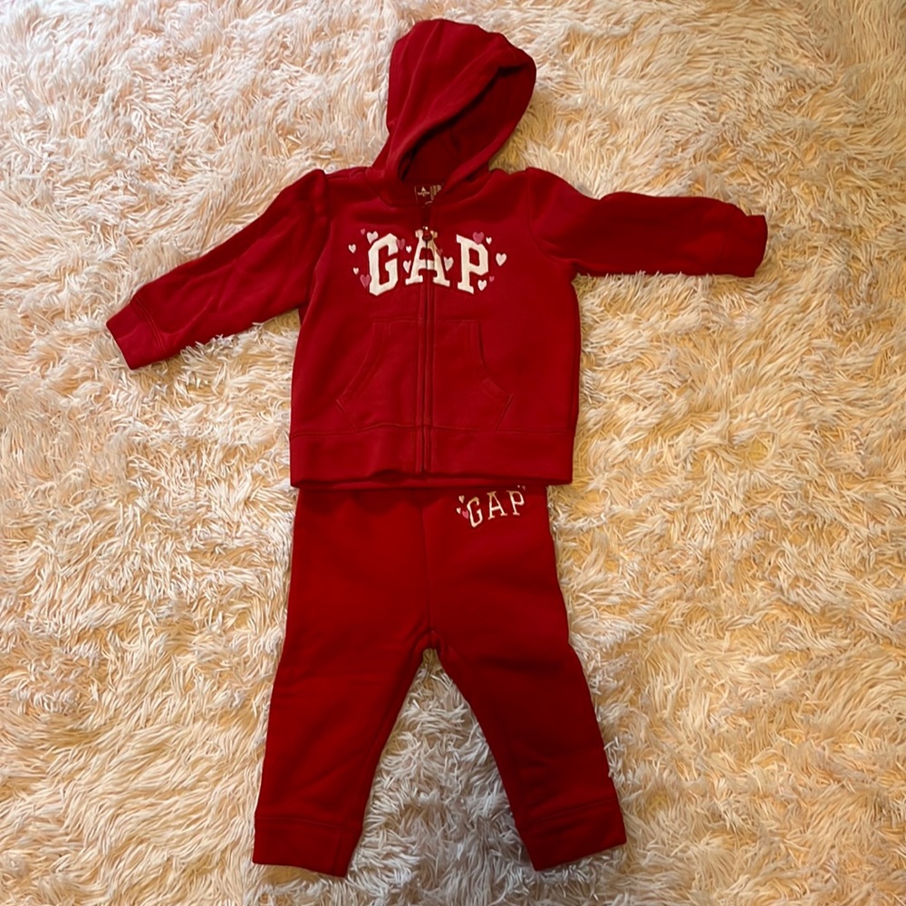 Gap sweatshirt & sweatpant outfit Baby Gap size 12-18 months EUC